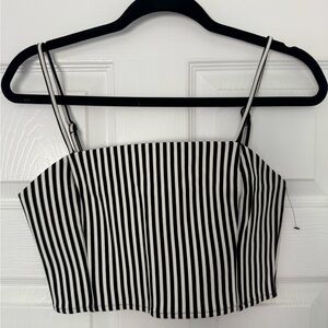 Amuse Society NWOT Black and White Knit Top